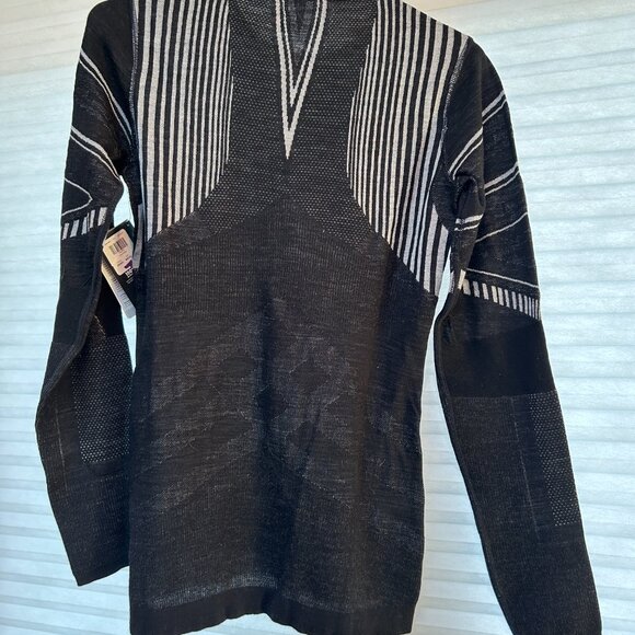 Smartwool pullover sweater, underlayer or top, BRAND NEW, Medium, black&white - Picture 4 of 4